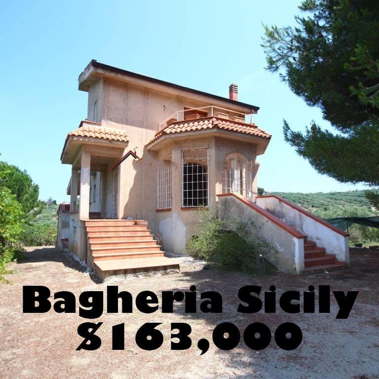 Sicilian Countryside Villa for $163,000 — 3,229 sq ft on 0.62 Acres Rustic Sicilian Kitchen
