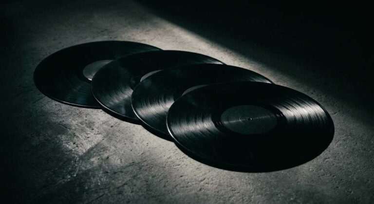 Black Sabbath — ‘Paranoid’ (1970): The Riff That Built Heavy Metal