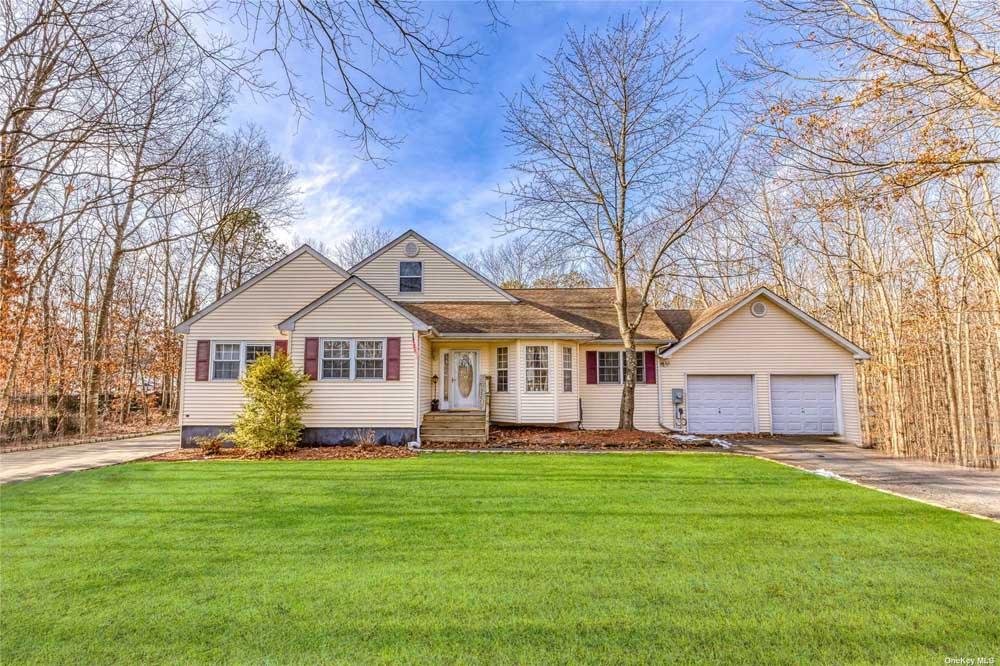 41-LOVELL-RD,-HAMPTON-BAYS-NY-11946