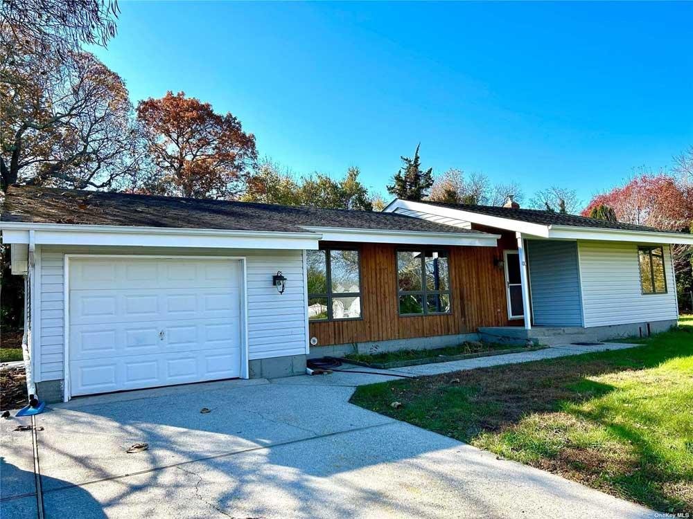 41-LOVELL-RD,-HAMPTON-BAYS-NY-11946