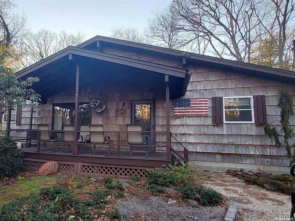 7dba9acd-6704-4604-8d34-baf07edd8f6f (Small)