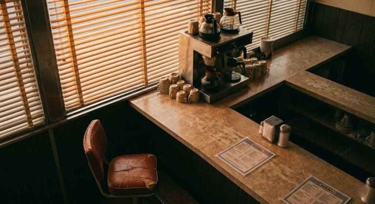 The Diners That Disappeared: Demolished, Burned, or Bulldozed — Long Island’s Lost Roadside Icons