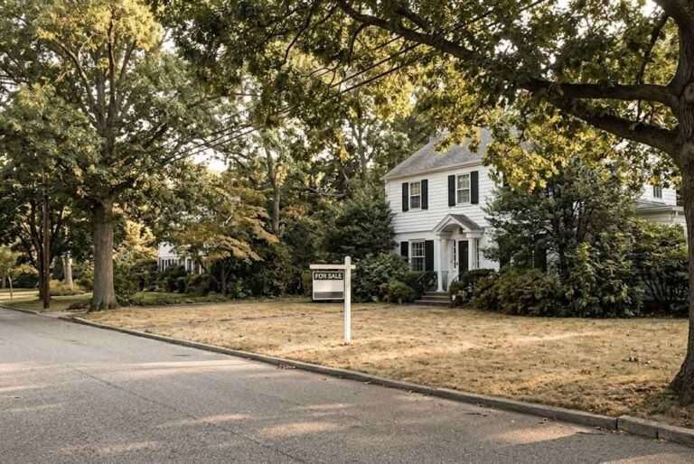 The Ghost Months: Why August and December Inventory on Long Island’s North Shore Tells You More Than Any Spring Market